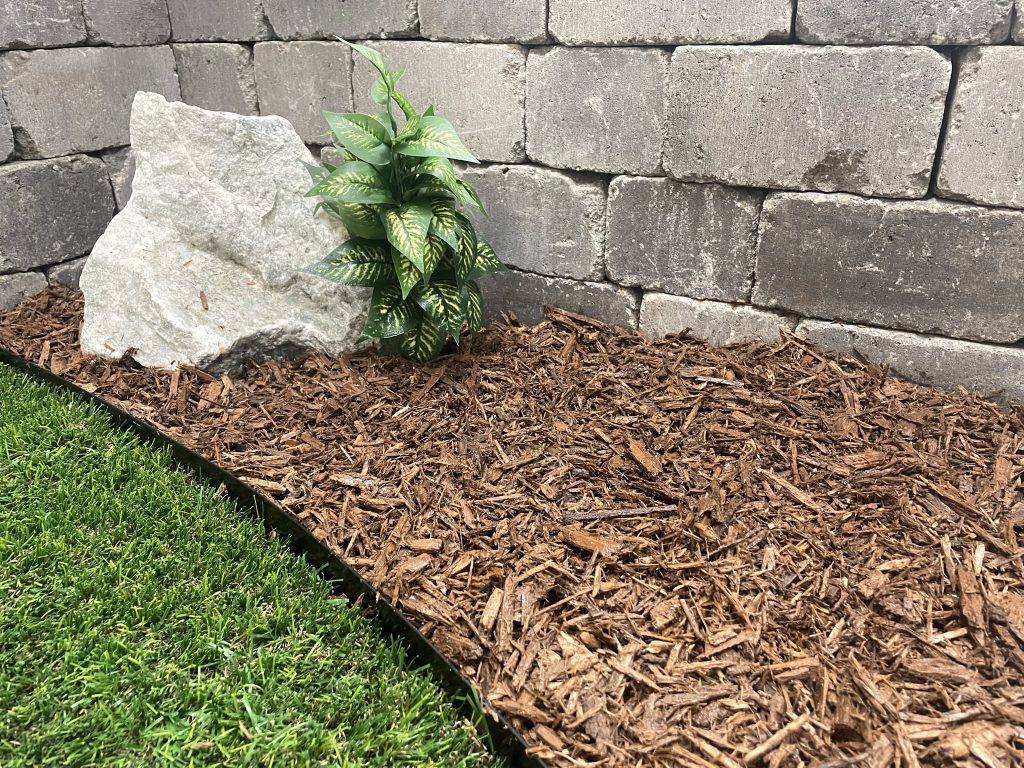 Brown mulch example
